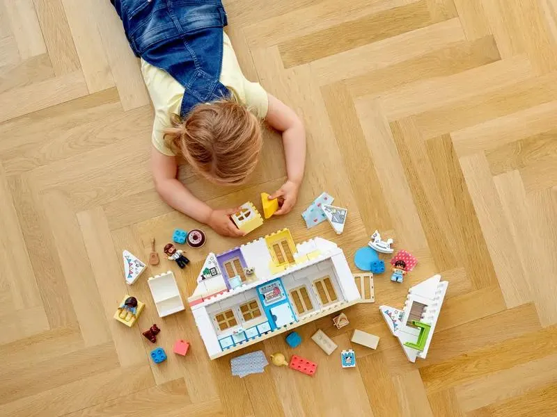 10929 Modular Playhouse