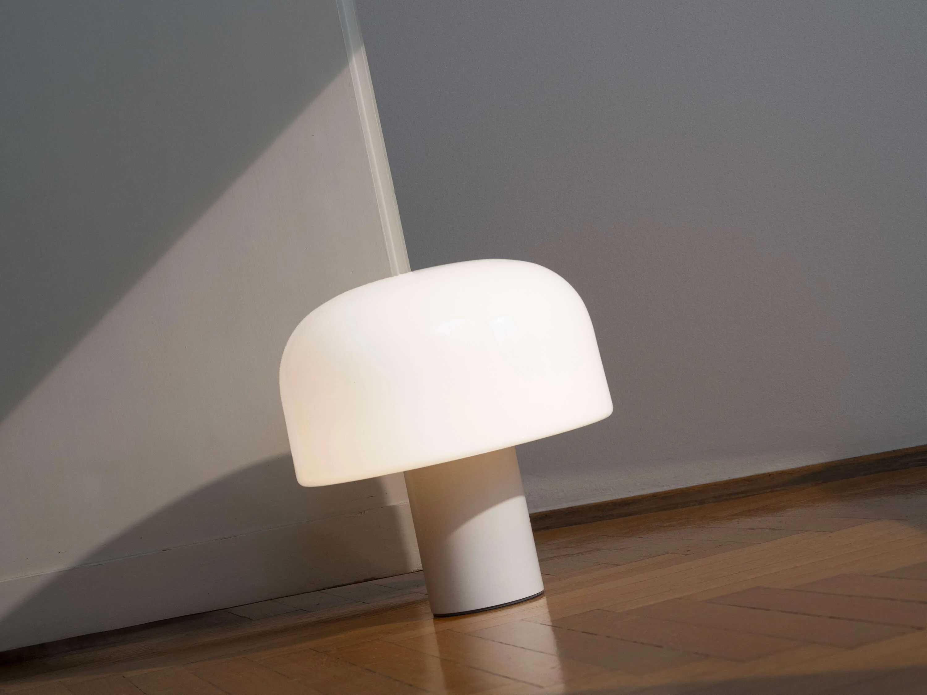 Bellhop Glass  T Table Lamps