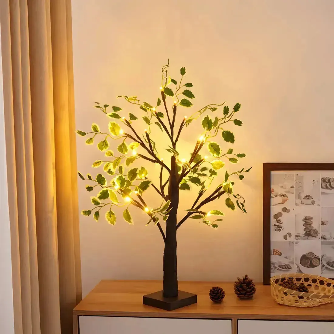 BrightTree Lampe - Leuchtender Baum Wohnkultur LED Lichter