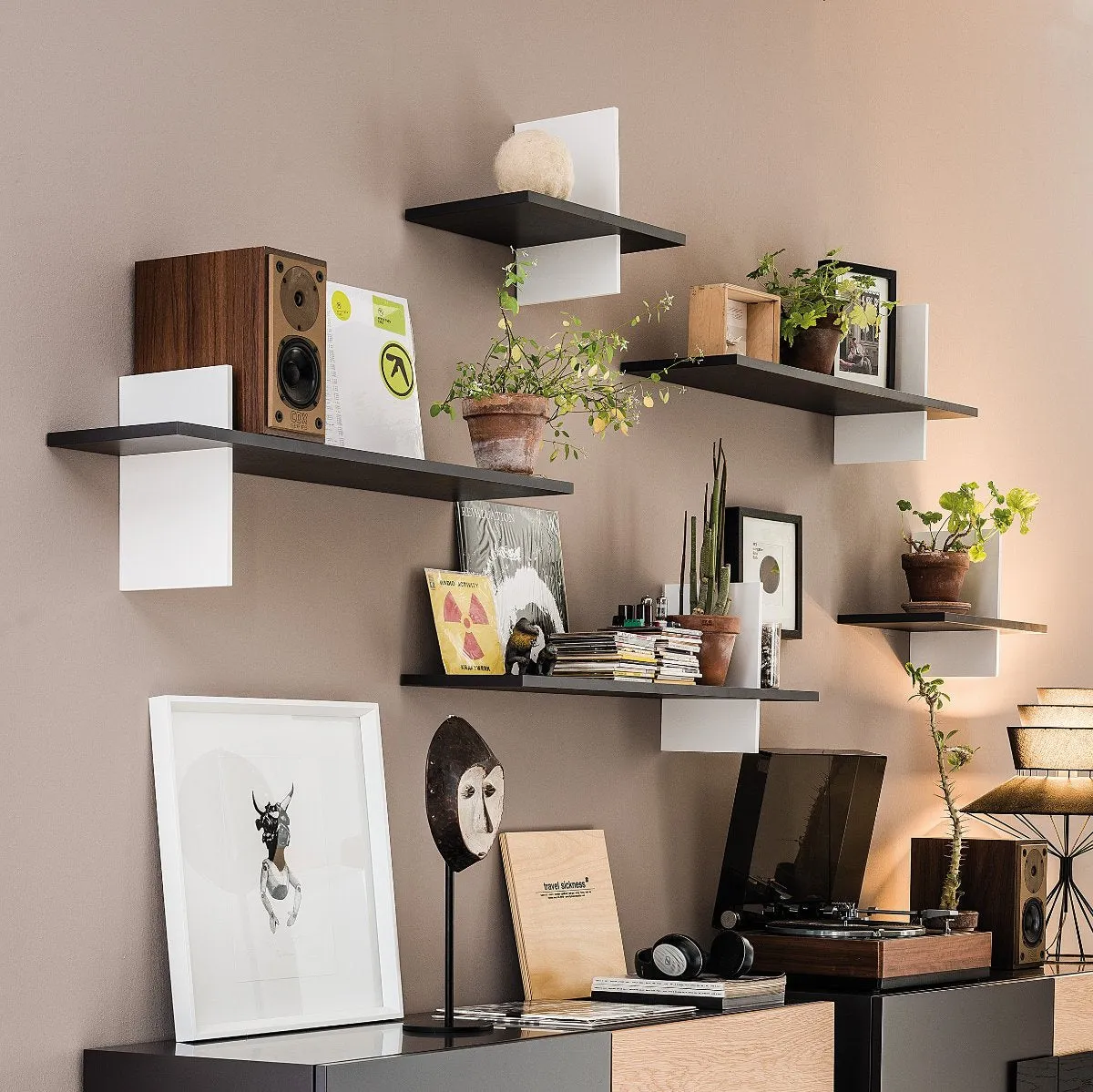 CROSS Modular Shelf