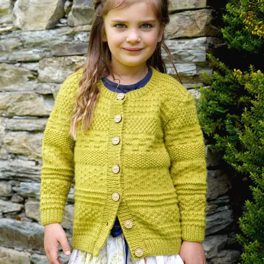 Delta Cardigan Knitting Pattern - 8Ply (LF46)