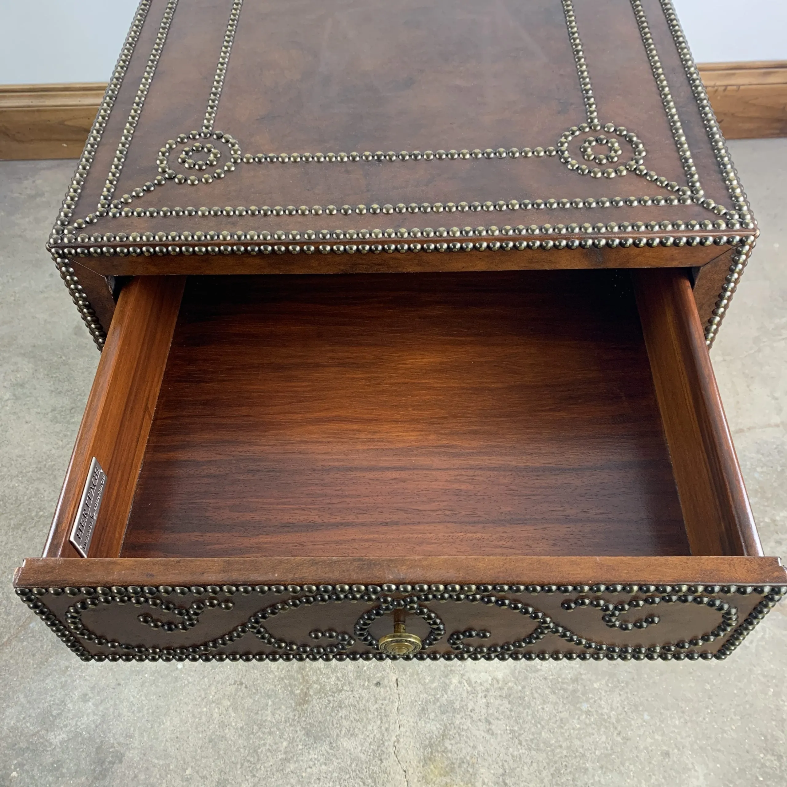 Drexel Heritage Bedside Cabinet, Side Cabinet, Leather, 3-Drawer
