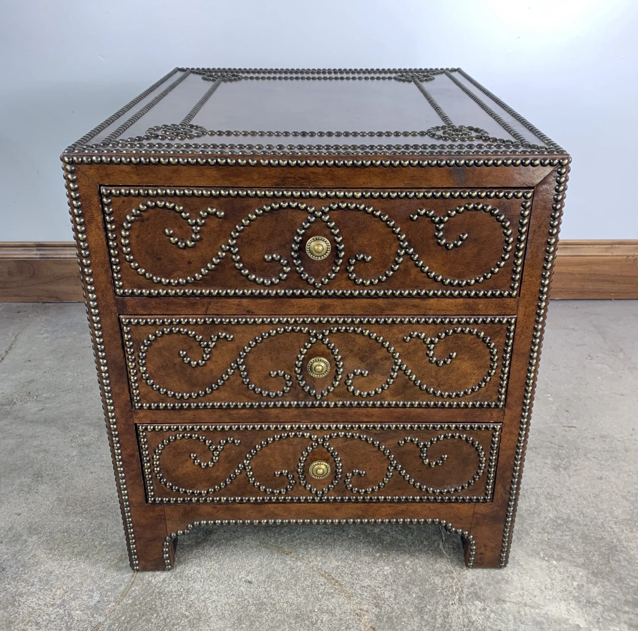 Drexel Heritage Bedside Cabinet, Side Cabinet, Leather, 3-Drawer