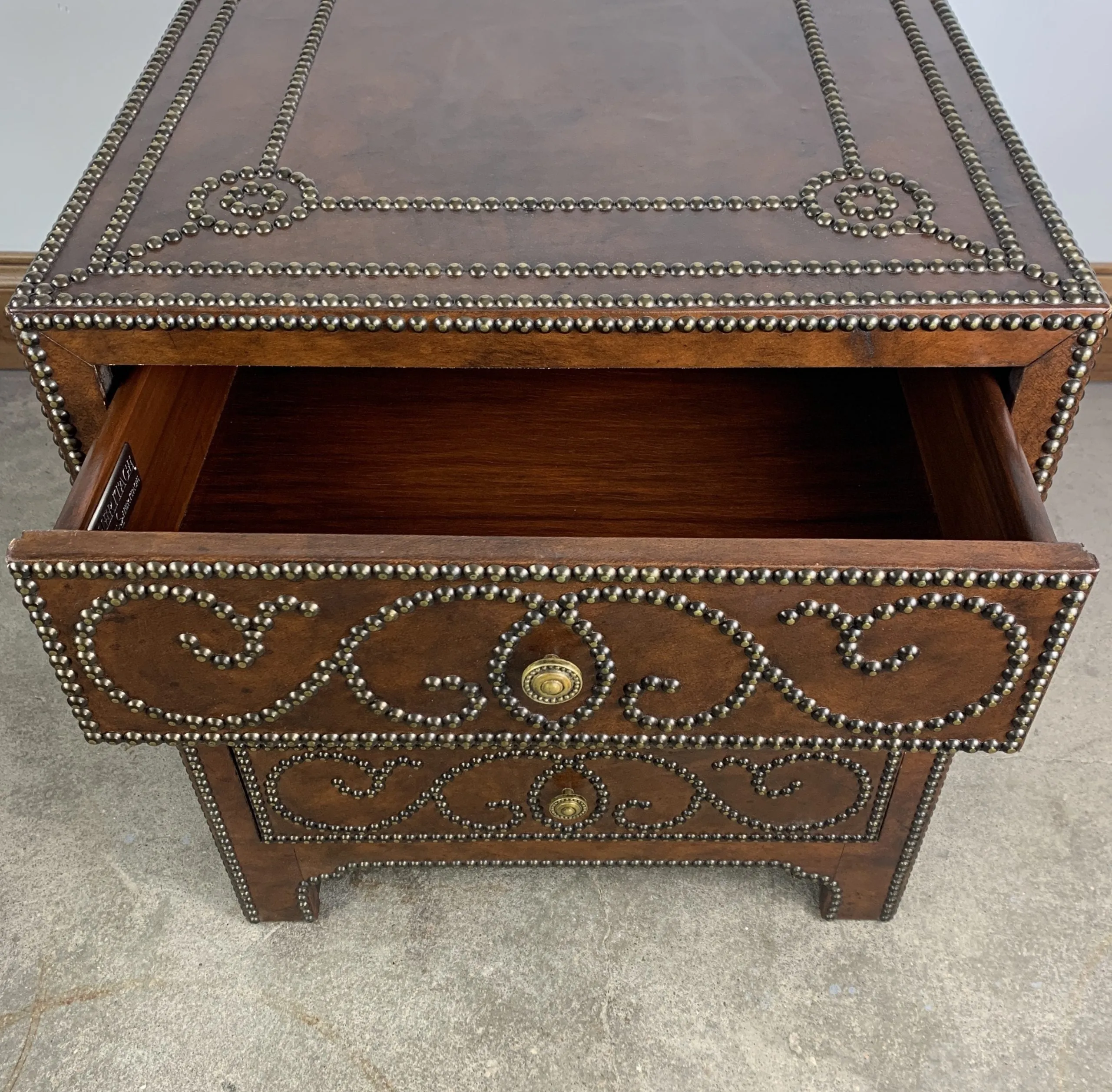 Drexel Heritage Bedside Cabinet, Side Cabinet, Leather, 3-Drawer