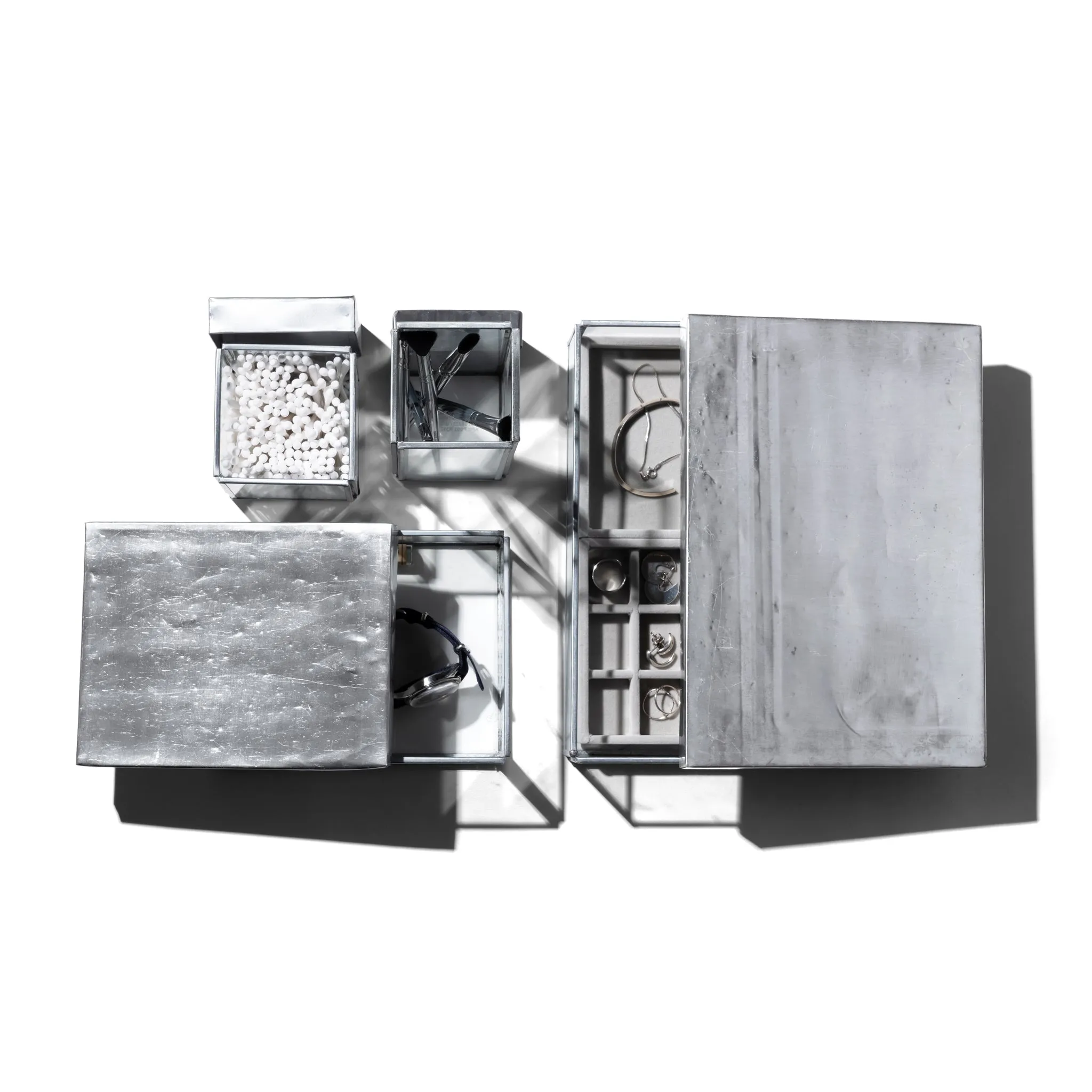 GLASS BOX W/RECYCLE STEEL LID - Pen Stand