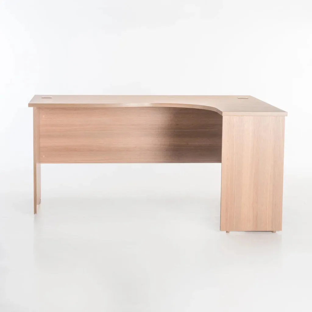 LOGO CORNER DESK
