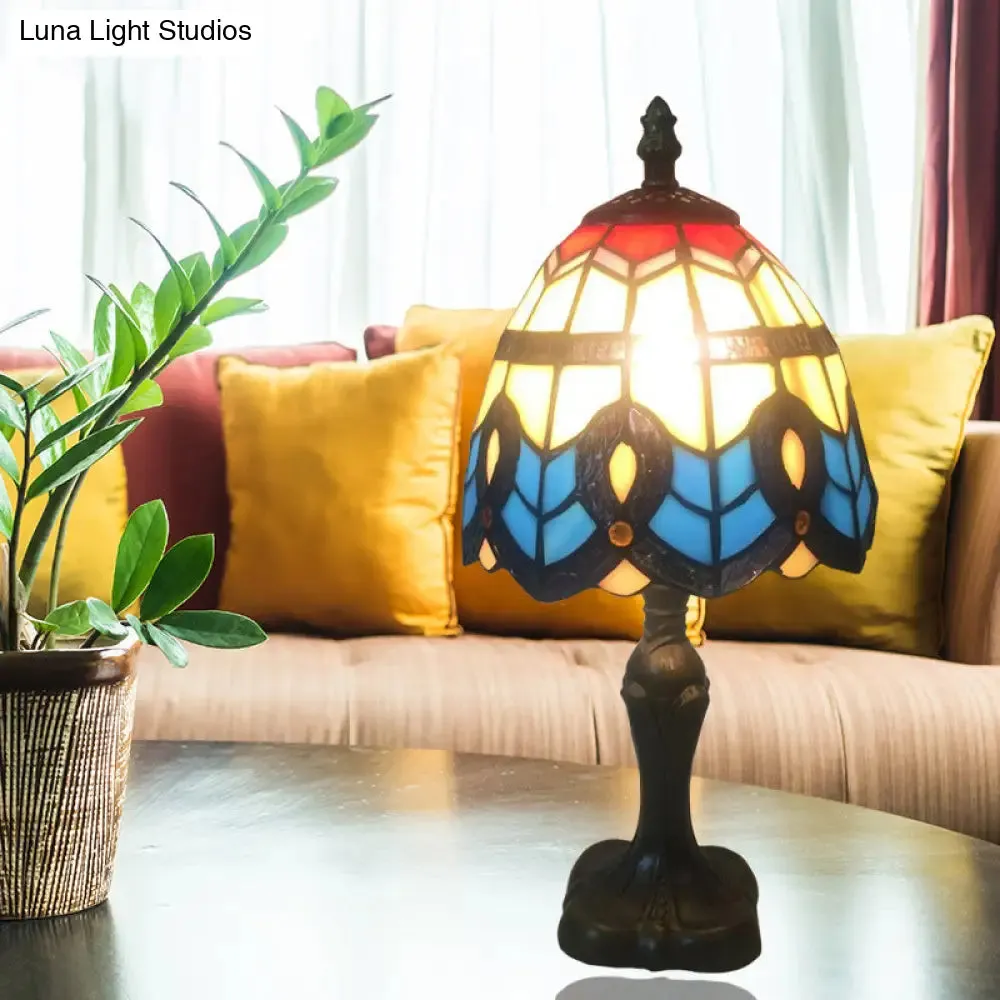 Peacock Stained Glass Desk Light - Classic Tiffany Design for Study Room