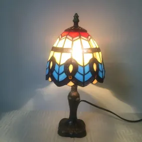 Peacock Stained Glass Desk Light - Classic Tiffany Design for Study Room