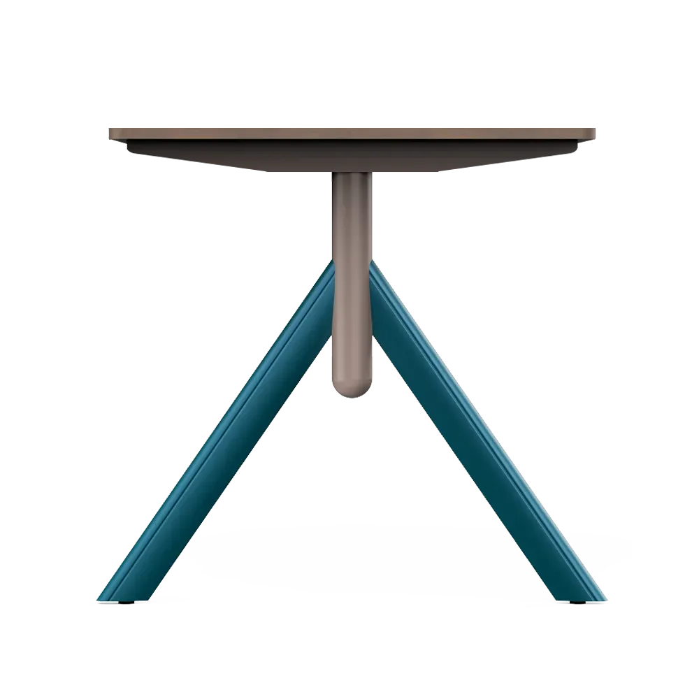 TriFlex Desk